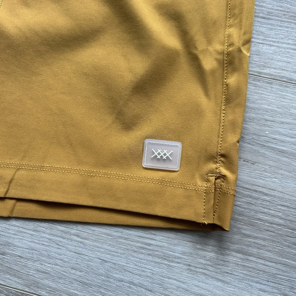 Rhone Men's XL 7.5